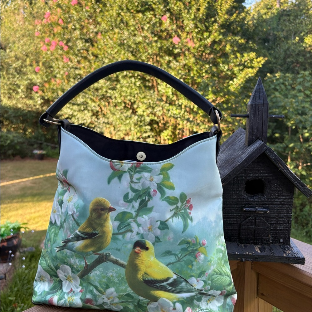 Tote Bag Flowers and Birds 
Joe Hautman Galleria Enterprises, Inc. Yellow Bird